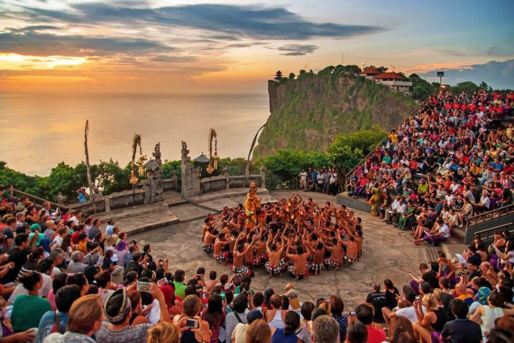 Uluwatu Kecak Dance Bali epic sunset performers fire Ramayana
